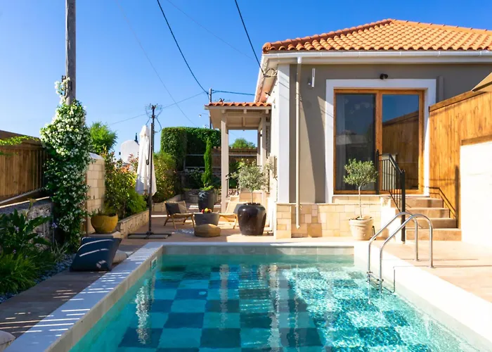 Terrestre Villa Lakíthra