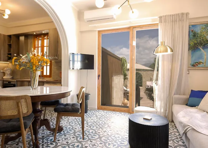 Terrestre * Lakíthra