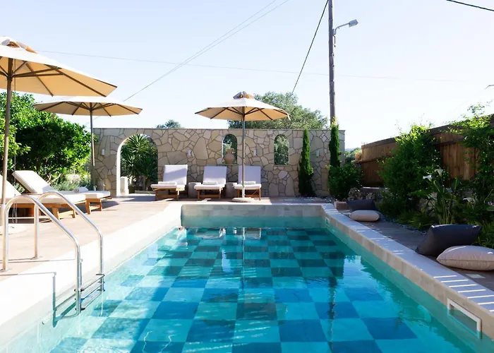 Terrestre Villa