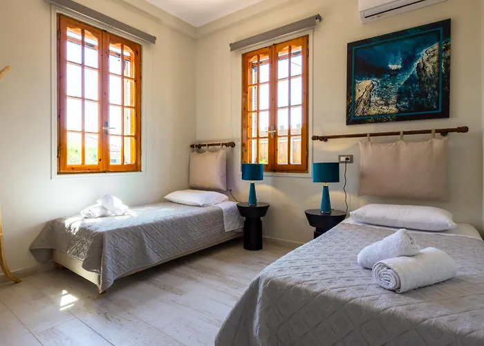 Terrestre Villa *